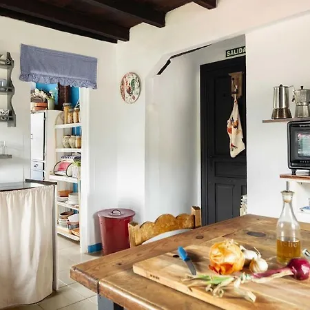 Casa De Montana 12 Alojados En 260m Дом отдыха Трусиос-Турциос