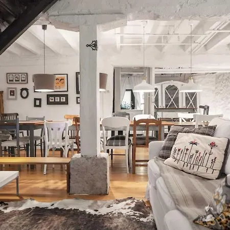 度假居 Casa De Montana 12 Alojados En 260m